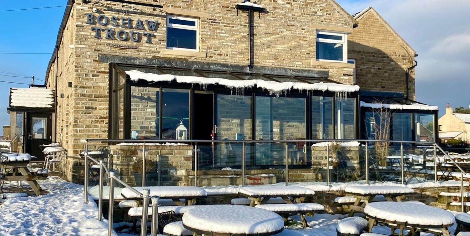 The Boshaw Trout Bed & Breakfast Holmfirth Exterior photo